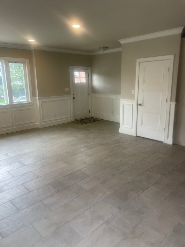 Photo - 0 Bartlett Ave Unit House rental