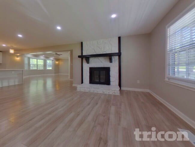 Photo - 558 Buchanan Hwy