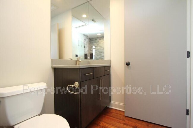 Photo - 149 S Daniel Morgan Ave