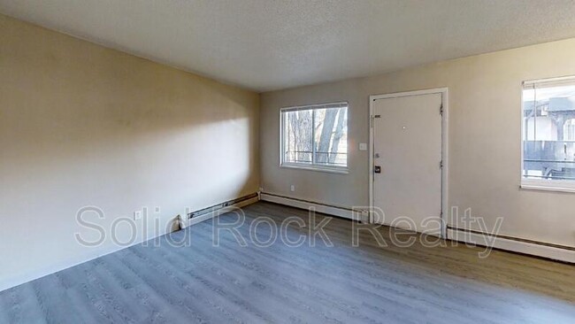 Photo - 1411 S Corona Ave Condo Unit 8