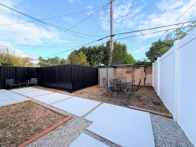 Patio privado - 1518 Warwick Ave