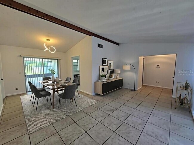 12412 Cardiff Dr