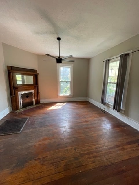 Living Room - 808 E 11th Ave Unit Main House