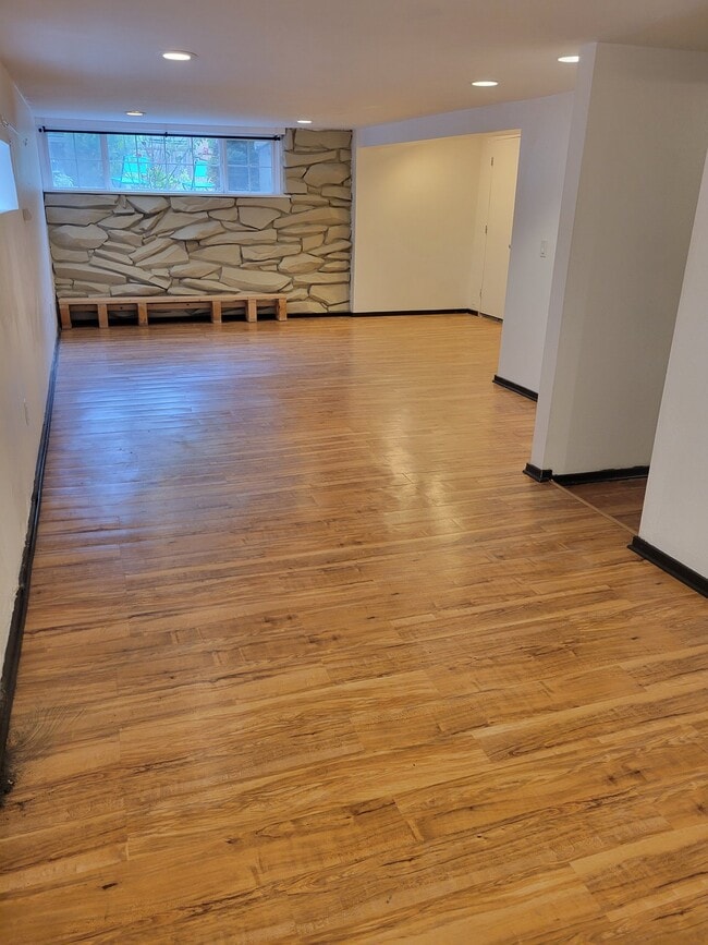 Photo - 5032 35th Ave SW Unit B