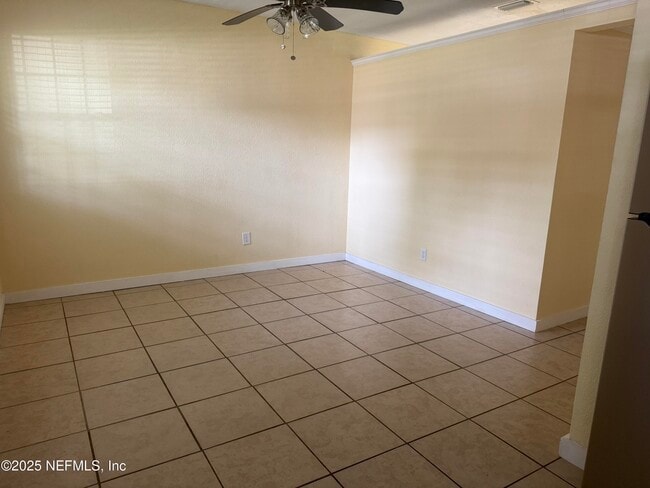 Photo - 3043 Belden St