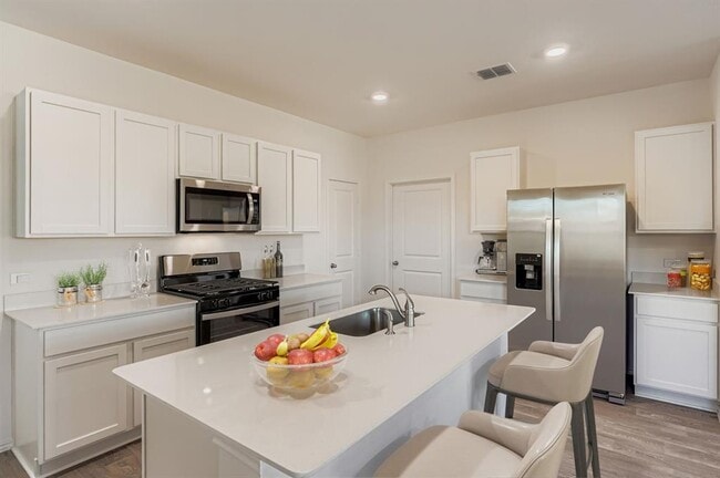 Photo - 12112 Douglas Fir Cir