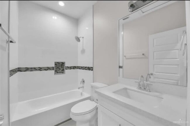 Photo - 8 Playa Dr Unit 2