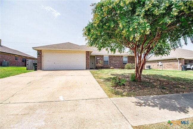 Building Photo - 3408 Ida Dr