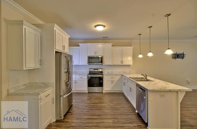 Photo - 455 Bluff Rd