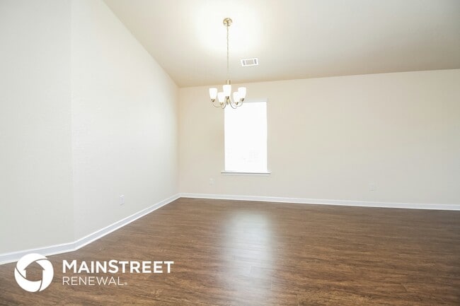 Photo - 2328 Bee Hive Dr