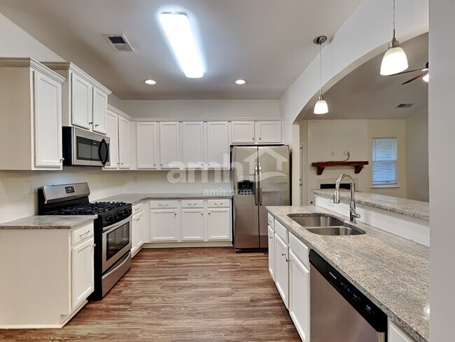 Photo - 304 San Anselmo St