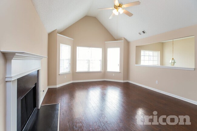 Photo - 11569 Registry Blvd