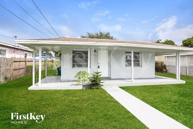 Building Photo - 2161 NW 97th St Rental