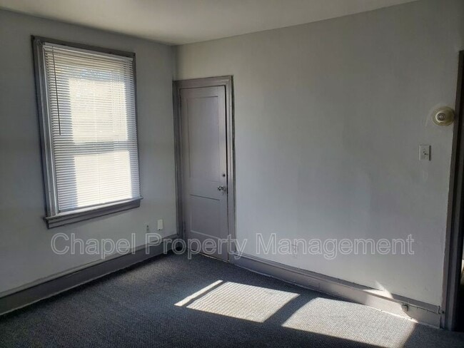 Photo - 6000 N 19th St