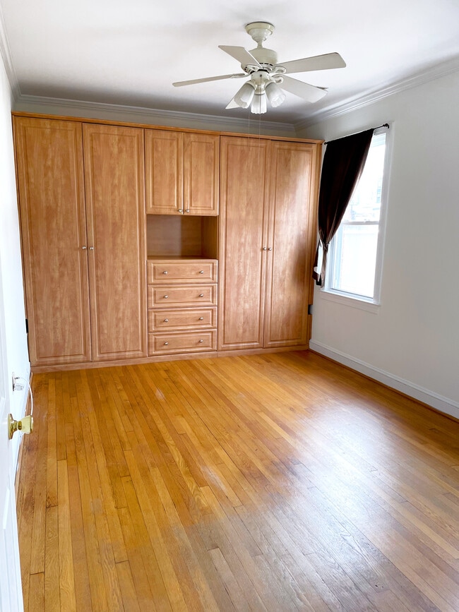 Custom built-in closets in main bedroom - 803 7th St NE Unit 4