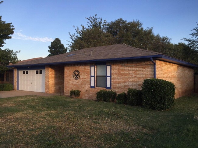 Photo - 5016 60th St Casa