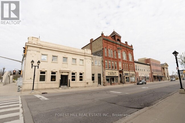 Photo - 12 Water St N