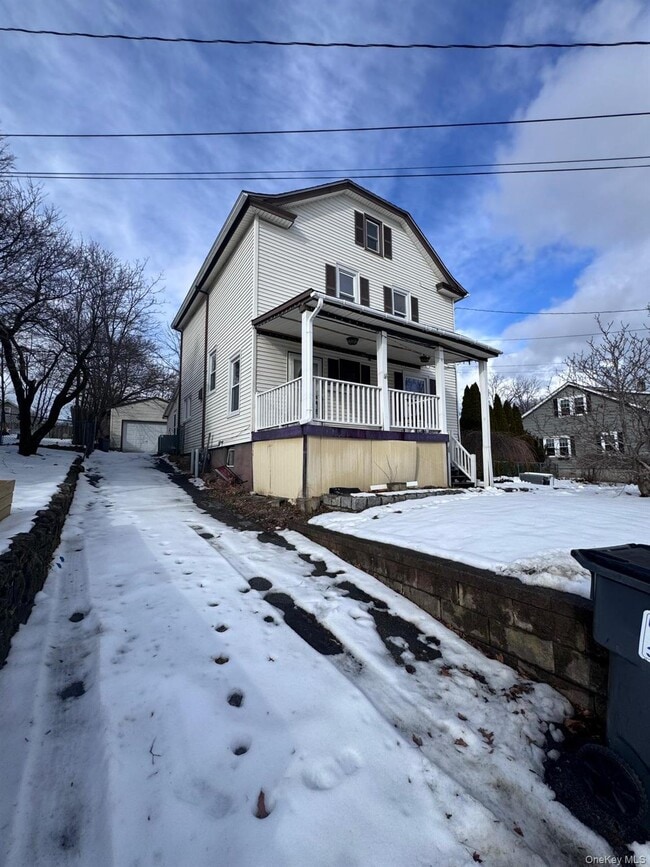 Building Photo - 709 Tower Ave