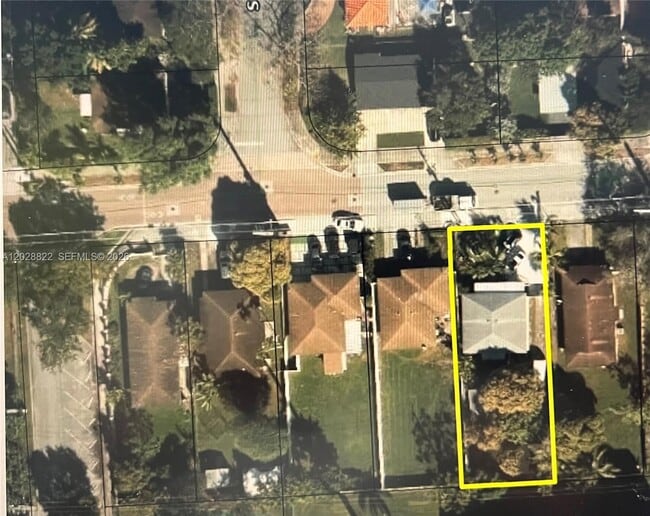 Building Photo - 5834 SW 66th St
