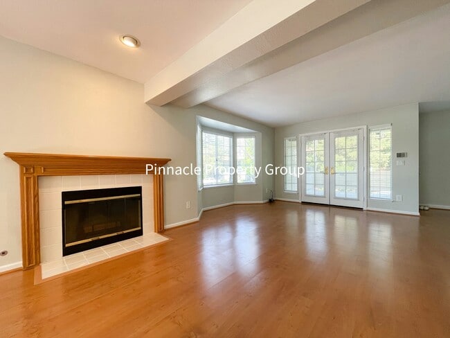 Photo - 711 Hibiscus Pl