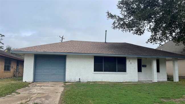 Photo - 3819 Botany Ln