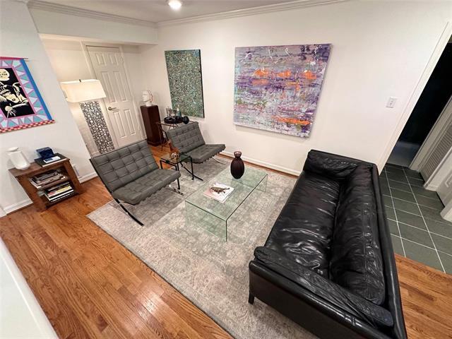 Photo - 4222 Newton Ave Unit 103