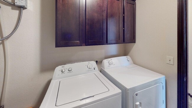 Photo - 2 bed town home!