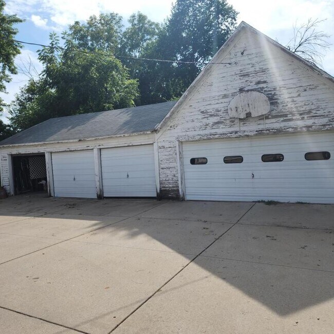 Photo - 307 S Division Ave Unit 4