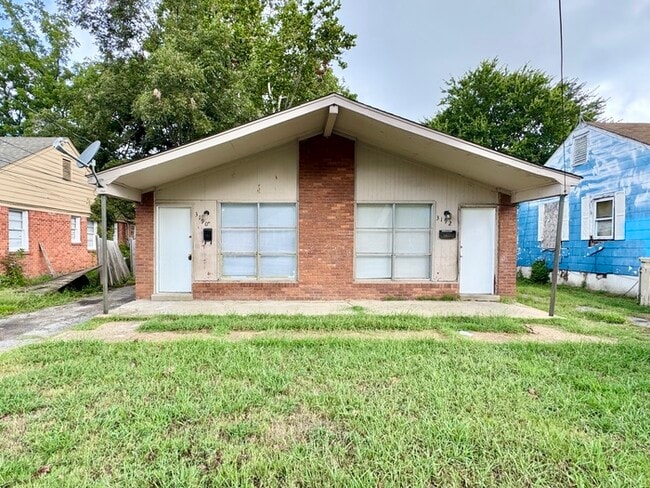 Building Photo - 3190 Coleman Ave Rental