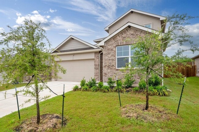 Photo - 129 Briggs Ln