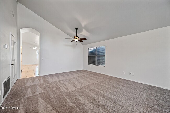 Photo - 7160 E Lindner Ave