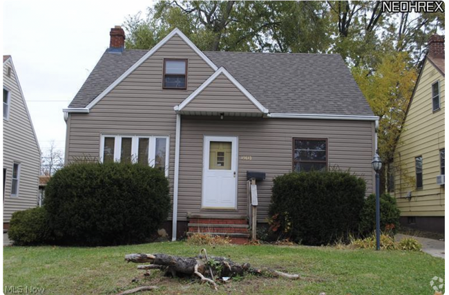 Building Photo - 19613 Fairway Ave Rental