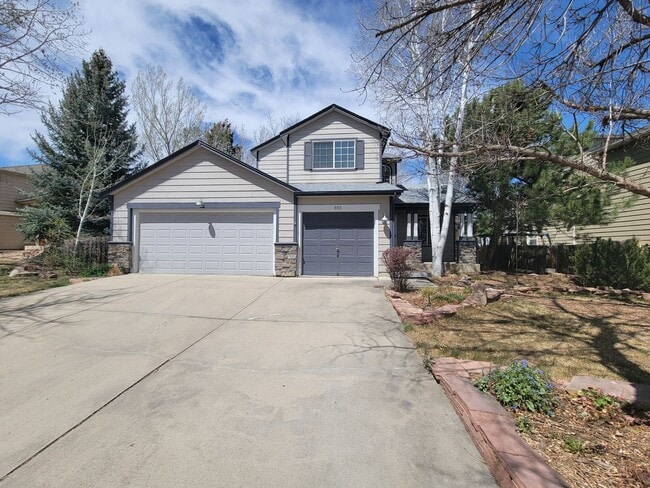 Building Photo - Very Well maintained 3 story Home in Longmont with plenty of space in Nelson Park!