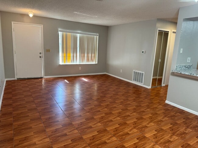 Photo - Spacious 3 bedroom, 2 bathrooms multiplex unit.