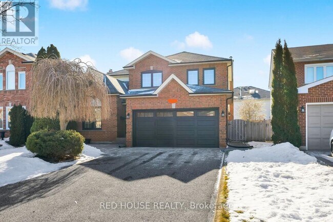 Photo - 985 Sandcliff Dr