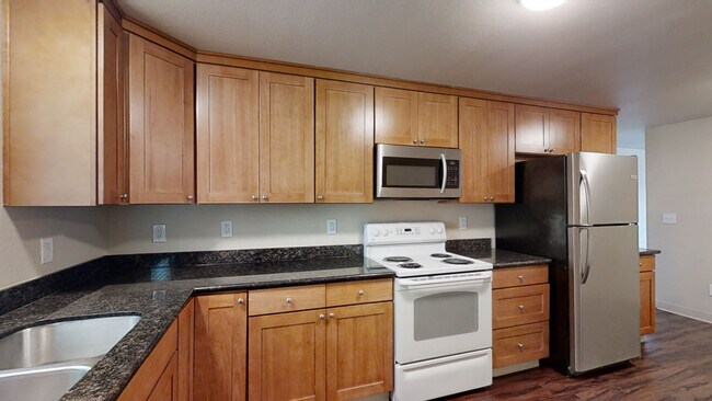 Quality Cabinetry - 3925 Mason Loop Rd Unit 3925 Mason Loop Apt A