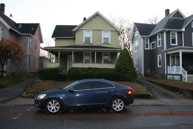 View from Summit Street - 198 Summit St House