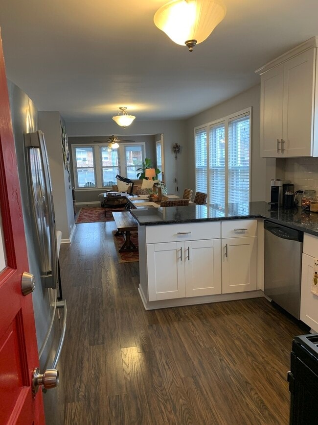 Photo - 146 N Brockway St Unidad 1