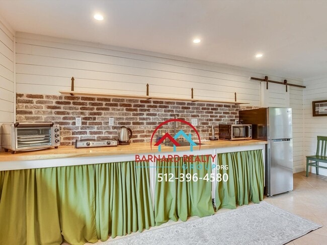 Photo - Available Mid July: Studio in Historic District Unit Cottage