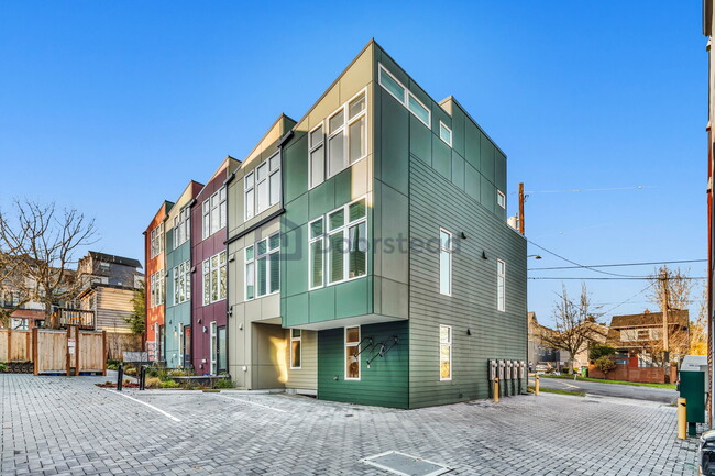 Photo - 2505 E Union St