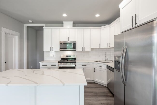 Photo - Newer 5 Bed, 3 Bath Home with over 3100+ s...