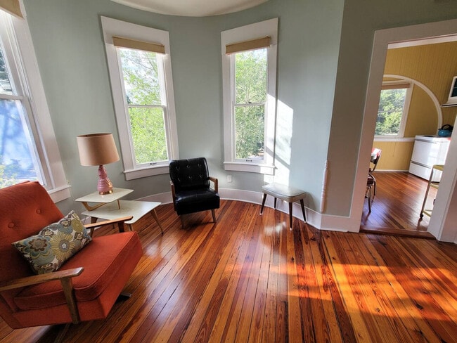 Photo - 205 SE 7th St Unit ID1359102P