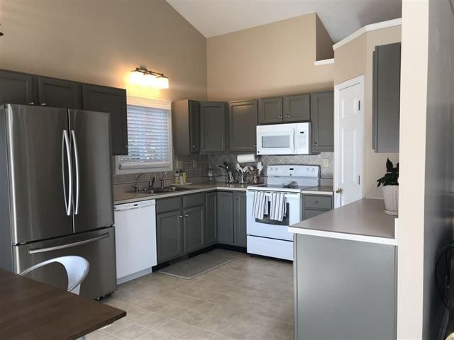 Photo - 2249 Sandpiper Ct N