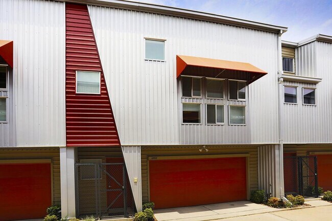Photo - 6905 Ardmore St Townhome
