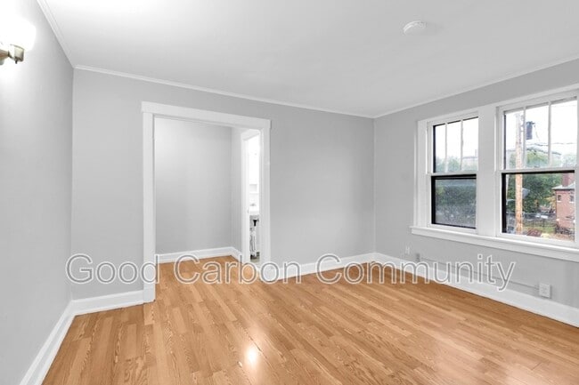Building Photo - 870 Lafayette Ave Unit 309