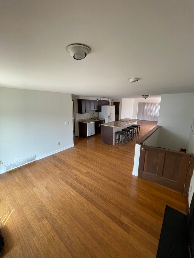 Photo - 1365 Pierce Ave Unit #1