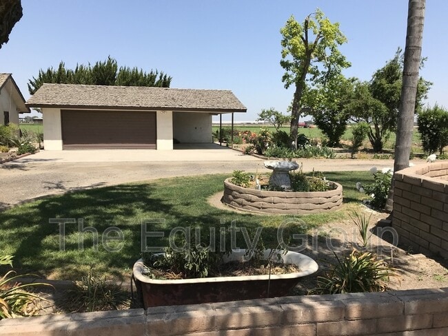 Photo - 5342 Avenue 280