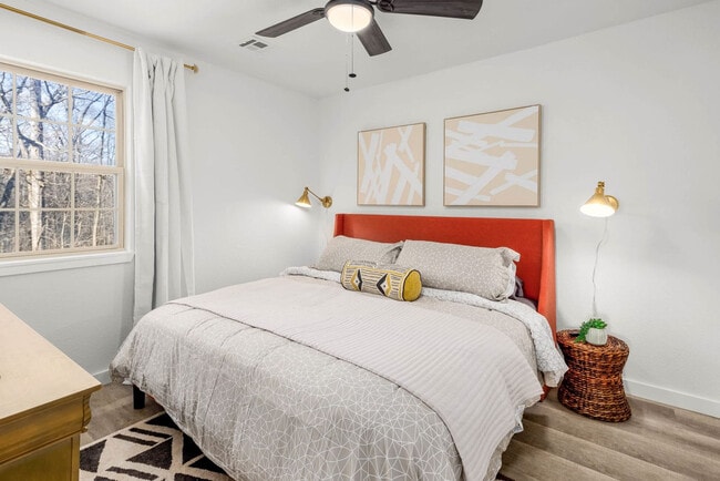 Photo - 1 Iris Way Unidad ID1241306P