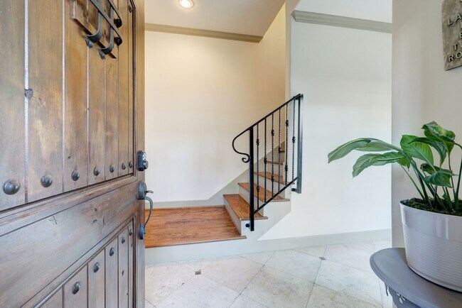 Photo - 514 Cortlandt St