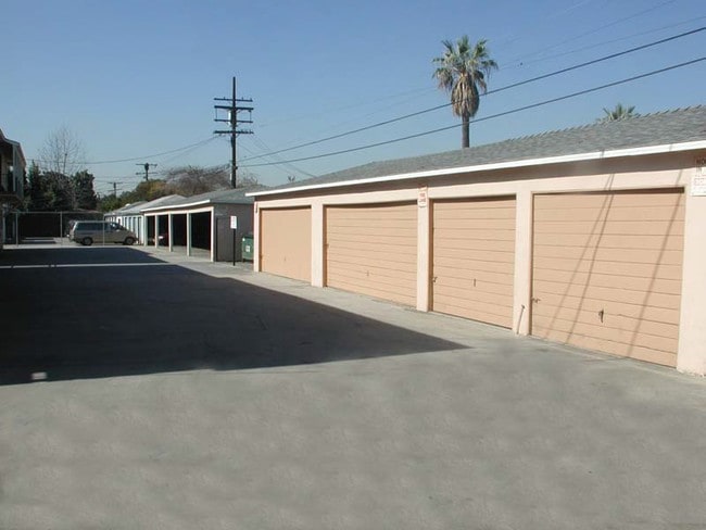 Photo - Beechwood Apartments